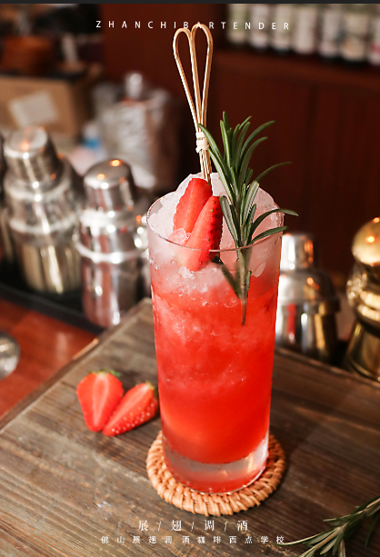 英式調酒師與花式調酒師工資誰高？