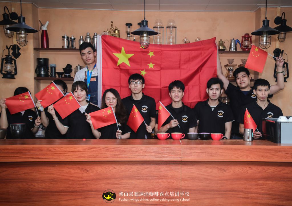 佛山展翅學院已進行全面消毒，請到校參觀